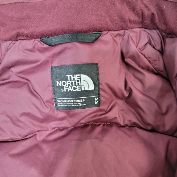 The North Face Women's Winter Jacket Dark Pink - Medium - Picture 4 of 6